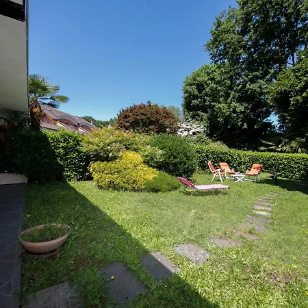 Sleeps 6 Pool