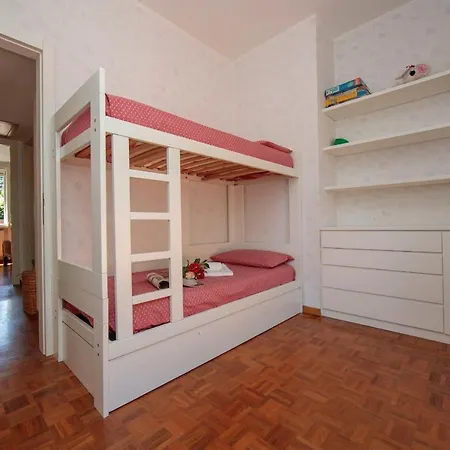 Sleeps 6 Pool * Ispra